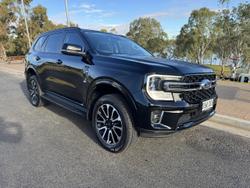 2022 Ford
                Everest Trend