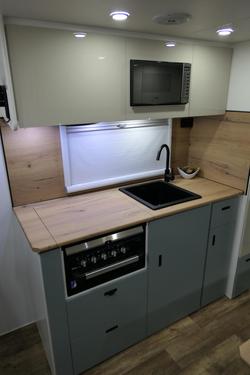 2025 Domain Whiteline