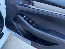 2024 Mazda
6 G25 Sport
