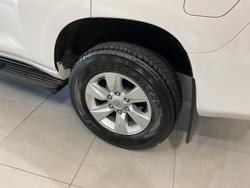 2023 Toyota Landcruiser Prado GXL