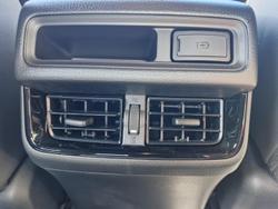 2024 Isuzu
D-MAX BLADE