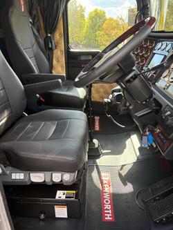 2024 Kenworth T659 Silver