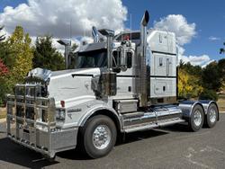 Kenworth T659