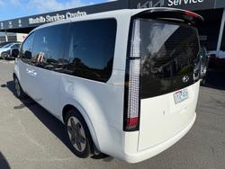 2023 Hyundai
                STARIA 
