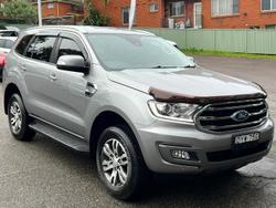 2018 Ford
Everest Trend