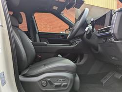 2025 Hyundai
Santa Fe Hybrid Calligraphy