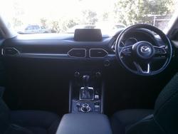 2017 Mazda
CX-5 Maxx Sport
