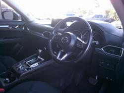 2017 Mazda
CX-5 Maxx Sport