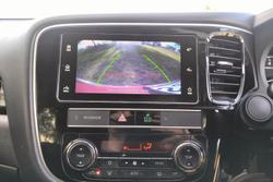 2018 Mitsubishi
Outlander ES