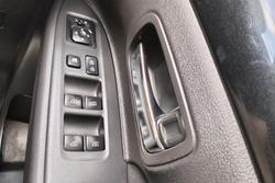 2018 Mitsubishi
Outlander ES