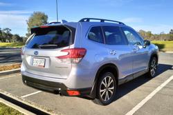 2021 Subaru
Forester 2.5i Premium