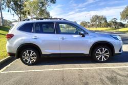 2021 Subaru
Forester 2.5i Premium
