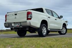 2021 Mitsubishi
Triton GLX+