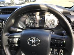 2023 Toyota
Hilux Workmate