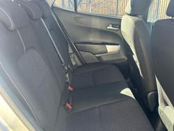 2017 Kia
                Picanto S