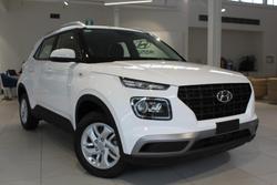 2025 Hyundai
                Venue 