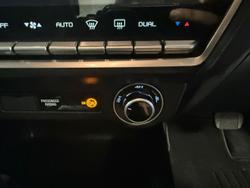 2023 Isuzu
D-MAX X-TERRAIN