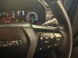 2023 Isuzu
D-MAX X-TERRAIN