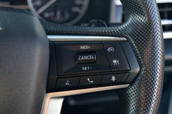 2024 Mitsubishi Outlander ES ZM MY24 White