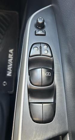 2019 Nissan
Navara N-TREK