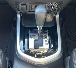 2019 Nissan
Navara N-TREK