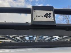 2012 Jeep
Grand Cherokee Laredo (4x4)