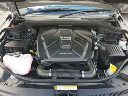 2012 Jeep
Grand Cherokee Laredo (4x4)
