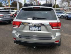 2012 Jeep
Grand Cherokee Laredo (4x4)