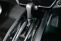 2019 Honda
                HR-V VTi-LX