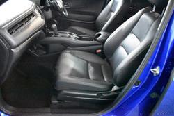 2019 Honda
                HR-V VTi-LX