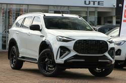 2025 Isuzu
MU-X X-TERRAIN