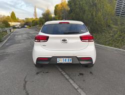2020 Kia
Rio S