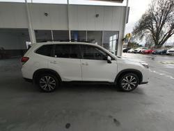 2020 Subaru
Forester 2.5i Premium