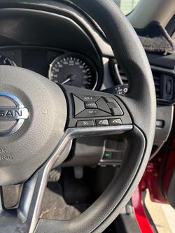 2018 Nissan
X-TRAIL ST