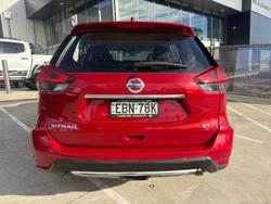 2018 Nissan
X-TRAIL ST