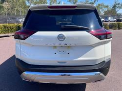 2025 Nissan
X-TRAIL Ti-L