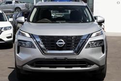 2025 Nissan
X-TRAIL ST