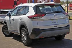 2025 Nissan
X-TRAIL ST