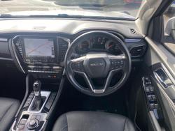 2023 Isuzu
                MU-X LS-T