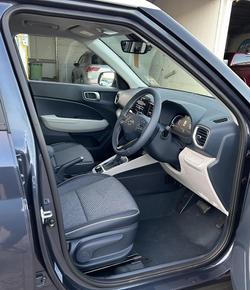 2025 Hyundai Venue Elite QX.V5 MY25 Denim Blue with Chalk White Roof