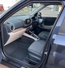 2025 Hyundai Venue Elite QX.V5 MY25 Denim Blue with Chalk White Roof