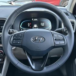 2025 Hyundai Venue Elite QX.V5 MY25 Denim Blue with Chalk White Roof