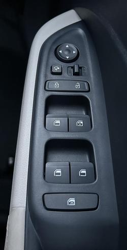 2025 Hyundai Venue Elite QX.V5 MY25 Denim Blue with Chalk White Roof