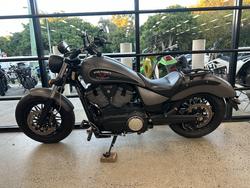 2015 VICTORY GUNNER Grey