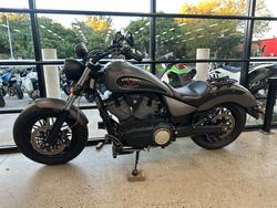 2015 VICTORY GUNNER Grey