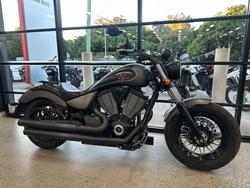 2015 VICTORY GUNNER Grey