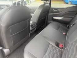 2025 Nissan Navara ST-X