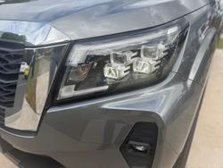 2025 Nissan Navara ST-X