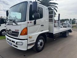 2013 Hino 500 1426 WHITE