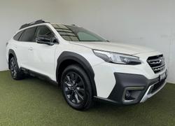 2025 Subaru Outback AWD Touring XT